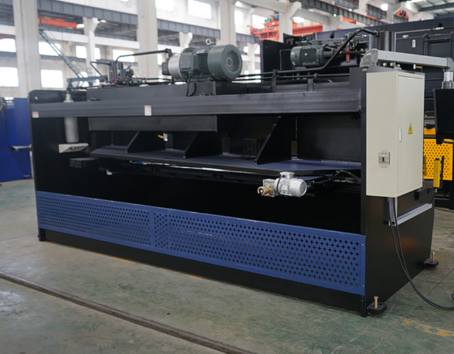 10x4000mm CNC-Schermaschine Stahl Guillotine zum Verkauf